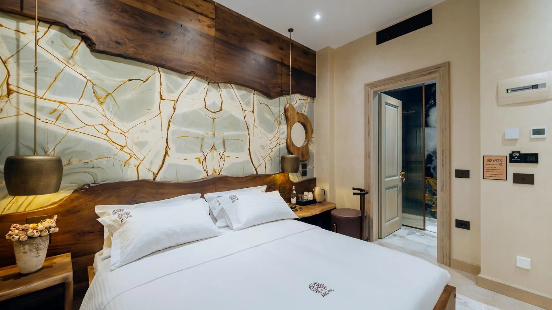 Arctic Boutique Hotel Korce Albania